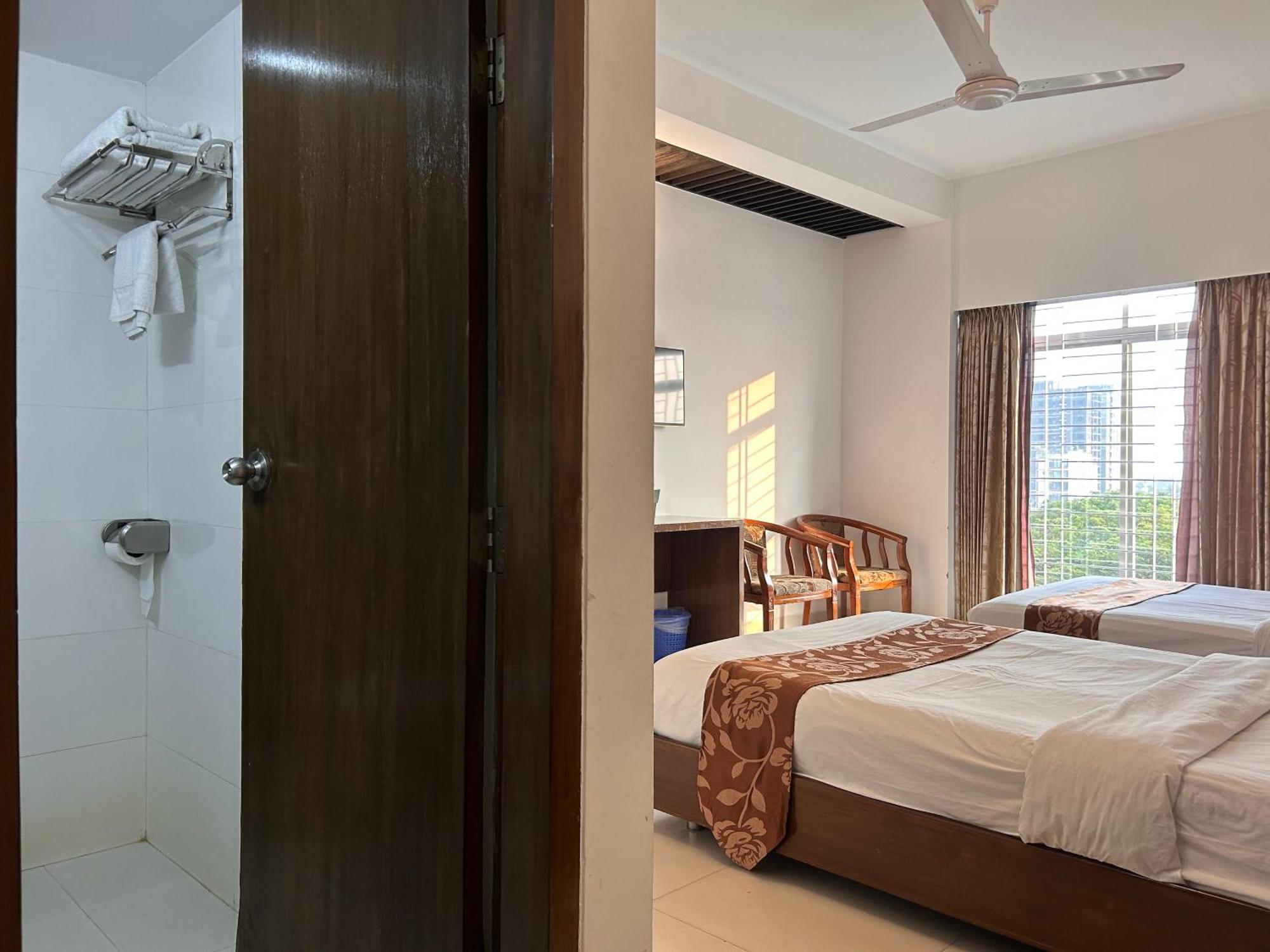 La Vista Hotel ซิลเฮติ ภายนอก รูปภาพ