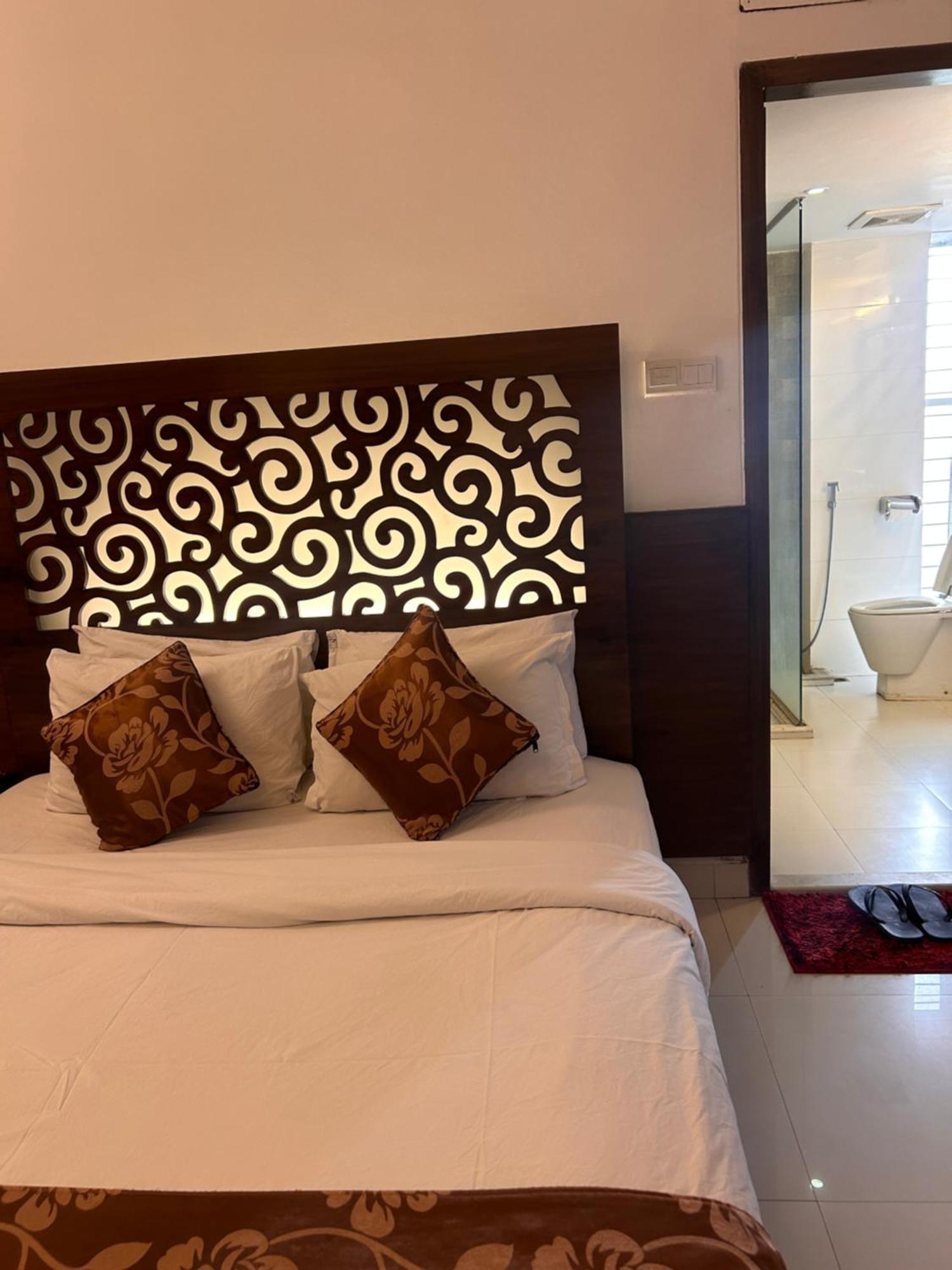 La Vista Hotel ซิลเฮติ ภายนอก รูปภาพ