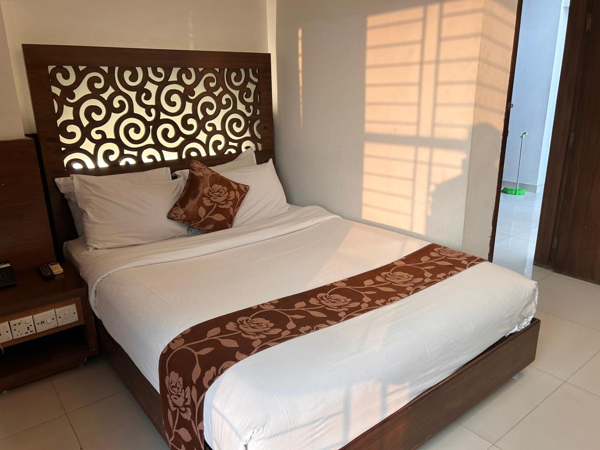 La Vista Hotel ซิลเฮติ ภายนอก รูปภาพ