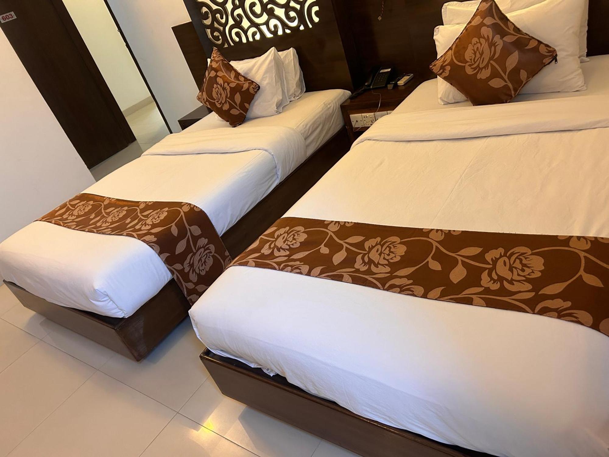 La Vista Hotel ซิลเฮติ ภายนอก รูปภาพ