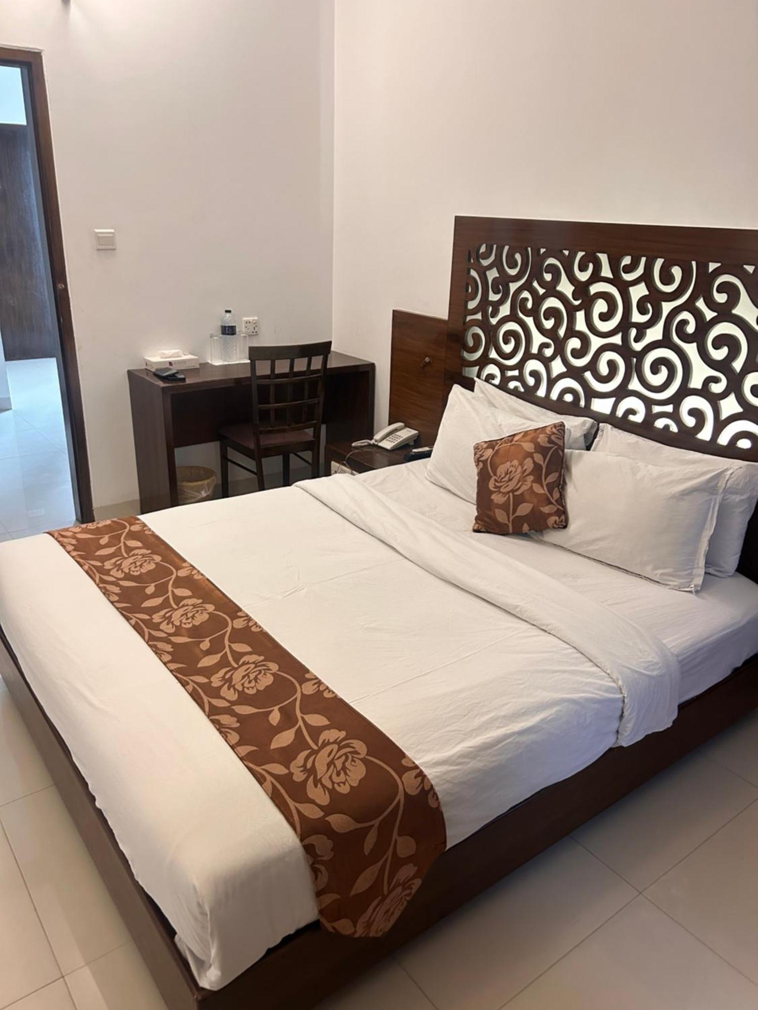 La Vista Hotel ซิลเฮติ ภายนอก รูปภาพ